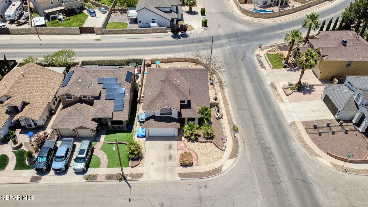 Aerial photograph of an El Paso area neighborhood where Belinda Duran represents listings
